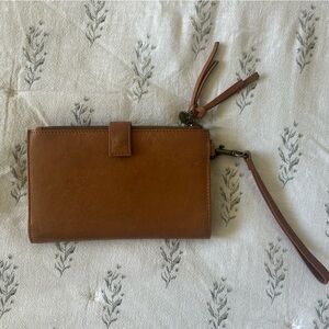 Lucky Brand Ladies Wallet/Clutch